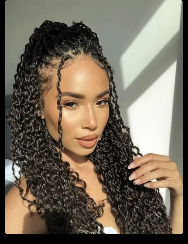 Slay with a unique braiding style